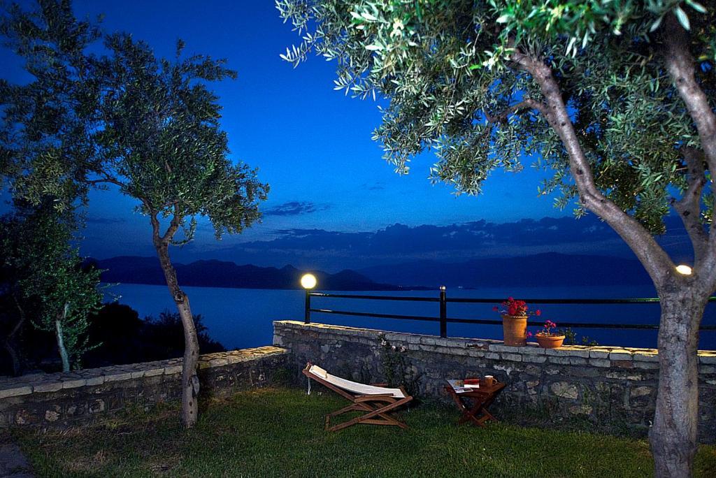 Villa Magemenou Nikiana Luaran gambar